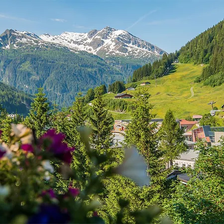 Bed and breakfast St.leonhard Bad Gastein