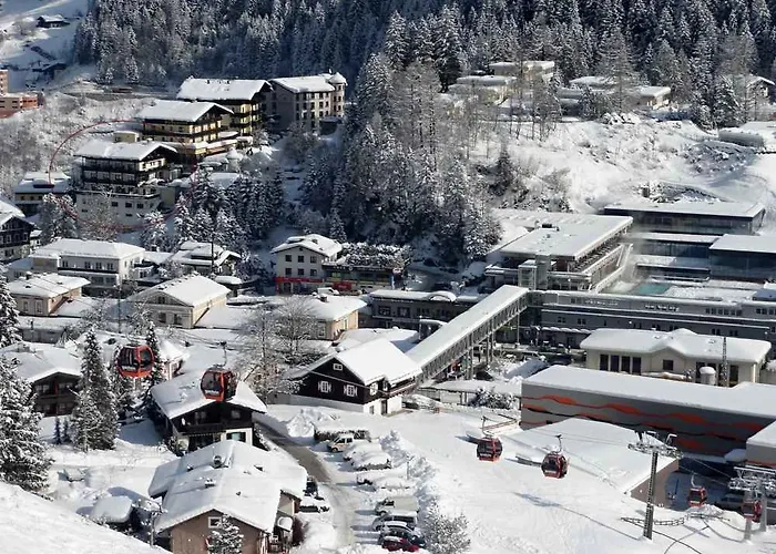 לינה וארוחת בוקר St.leonhard 3*